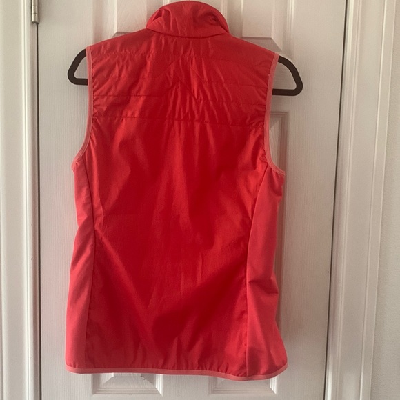 Icebreaker outdoors 100% merino wool women vest, Medium - Picture 2 of 13